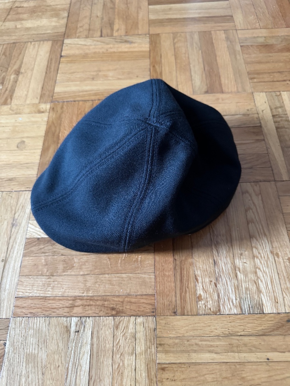 Goorin Bros classic black wool flat cap